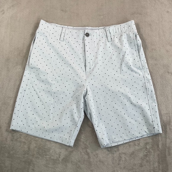 Under Armour Other - Under Armour Printed Performance Golf Shorts Men 34 Grey Geometric AOP Casual
